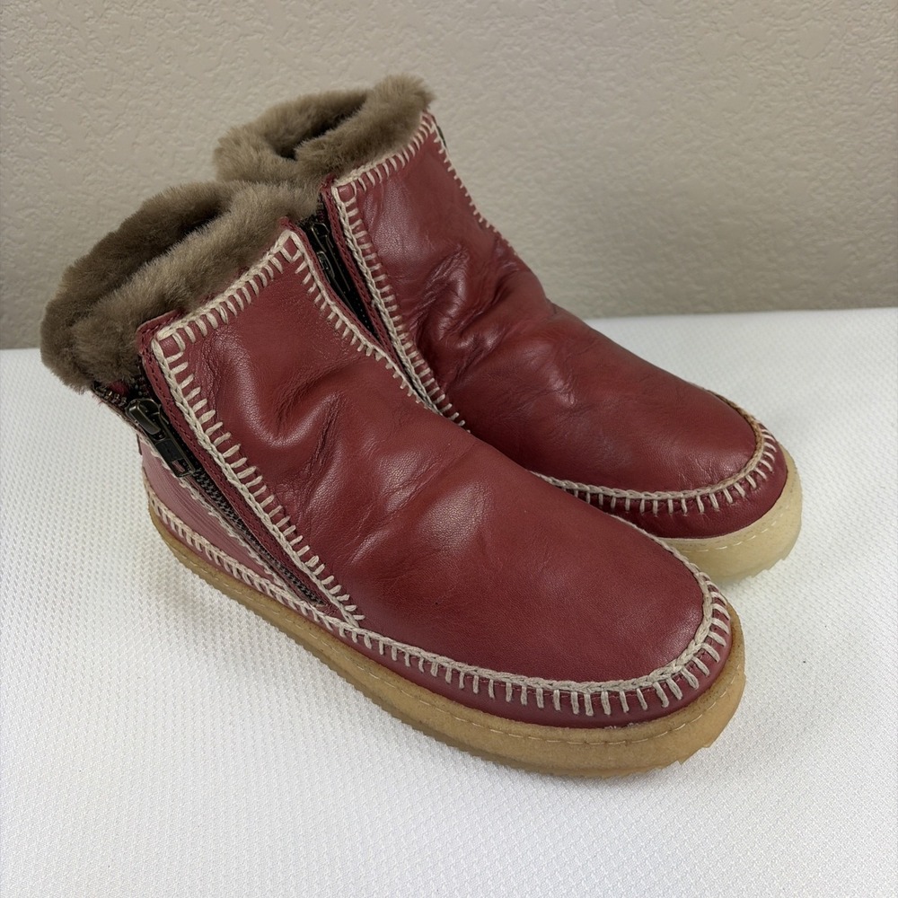 Laidback London Setsu Crochet Red Leather Shearling Ankle Woman's 8 / EU 38